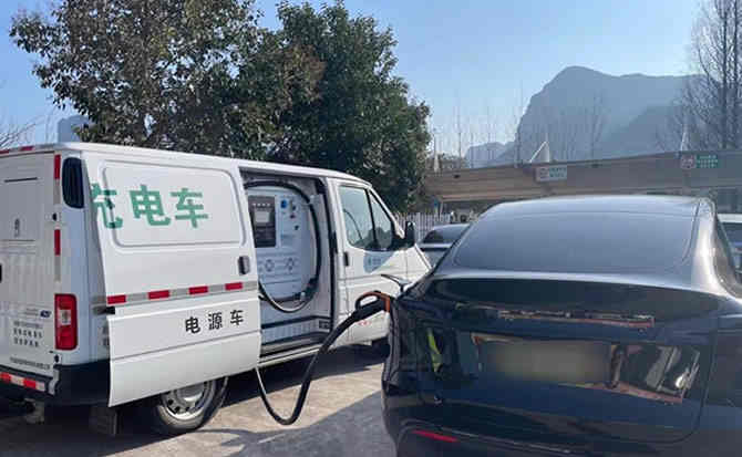 丹寨汽车搭电
