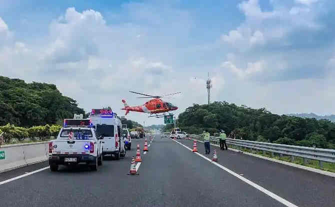 丹寨高速公路汽车救援案例